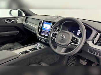 Used Volvo XC60 2025 for sale - 78351191: Photo