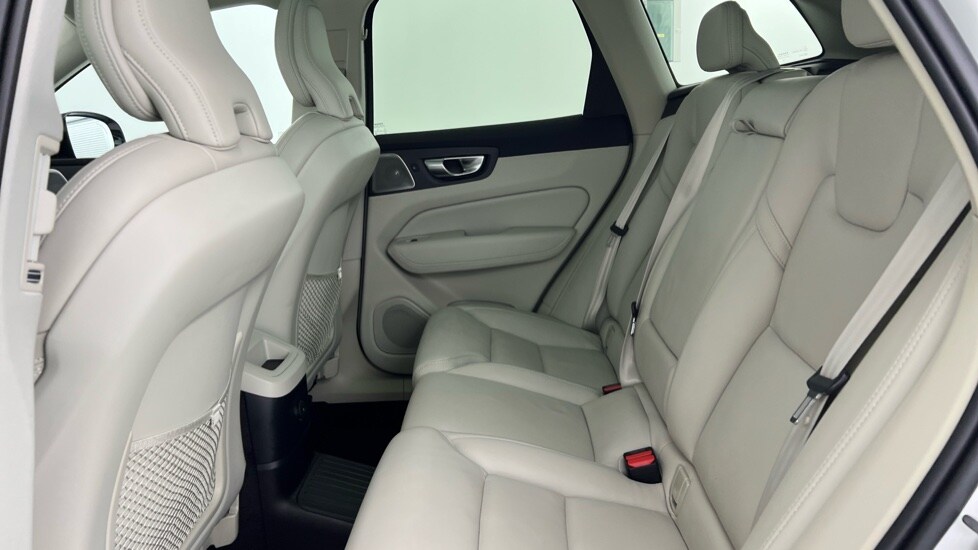 Used Volvo XC60 2023 for sale - 77755725: Photo 33