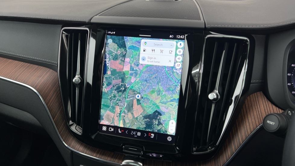 Used Volvo XC60 2024 for sale - 77133855: Photo 18