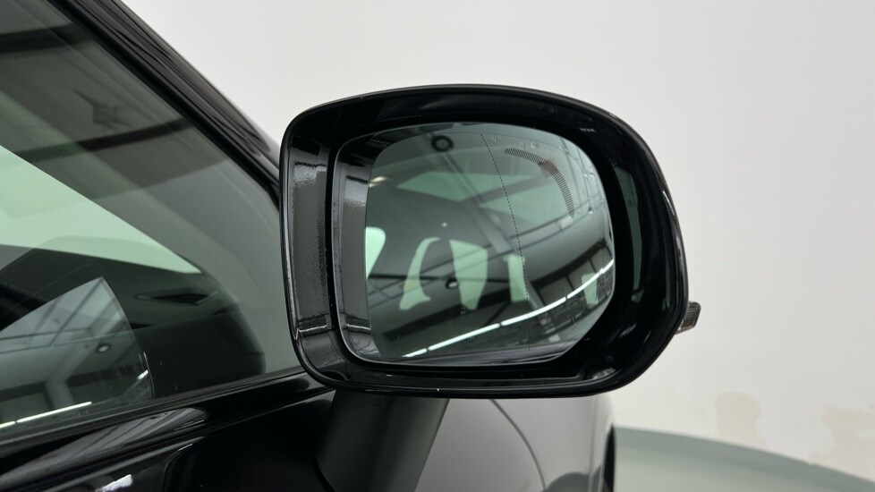 Used Volvo XC60 2024 for sale - 77133855: Photo 32