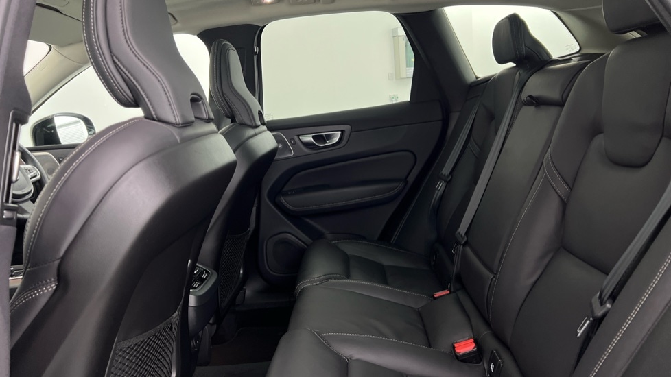 Used Volvo XC60 2024 for sale - 77133855: Photo 33