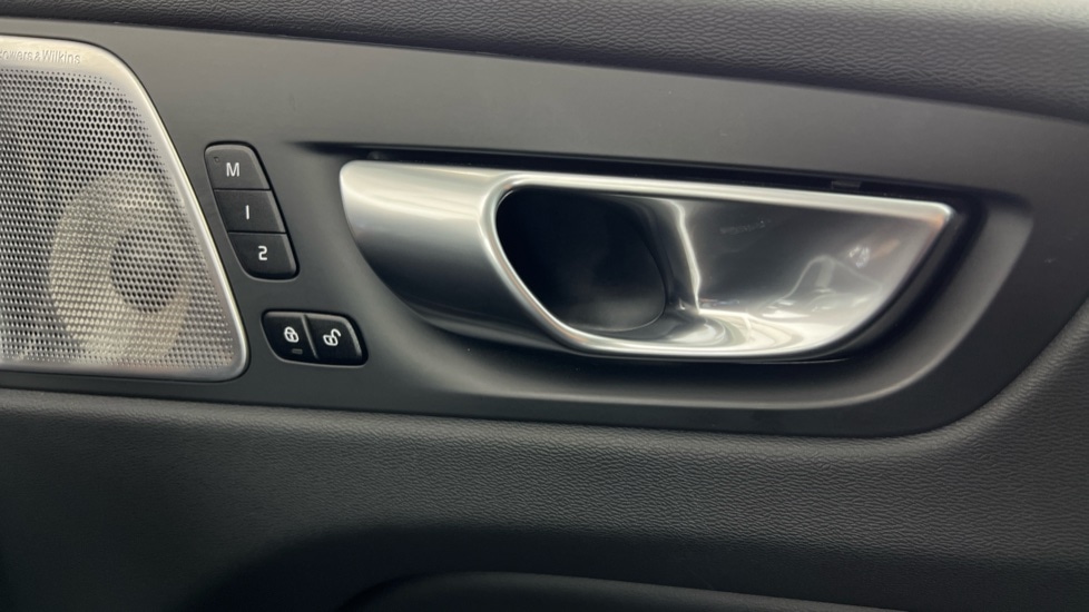 Used Volvo XC60 2024 for sale - 77133855: Photo 52