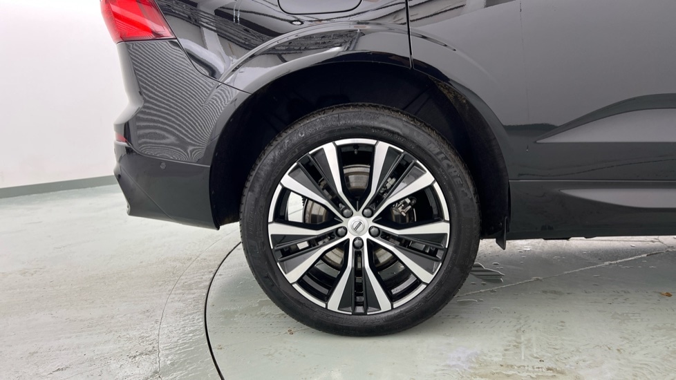 Used Volvo XC60 2024 for sale - 77133855: Photo 9