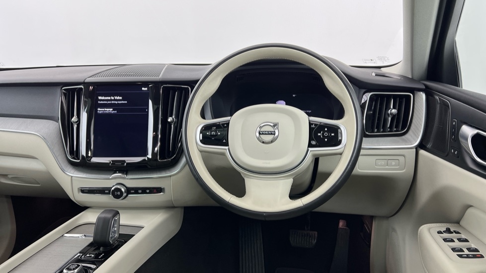 Used Volvo XC60 2025 for sale - 77388967: Photo 10