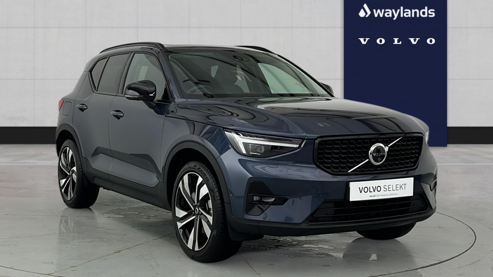 Used Volvo XC40 2025 for sale - 77388883: Photo 1