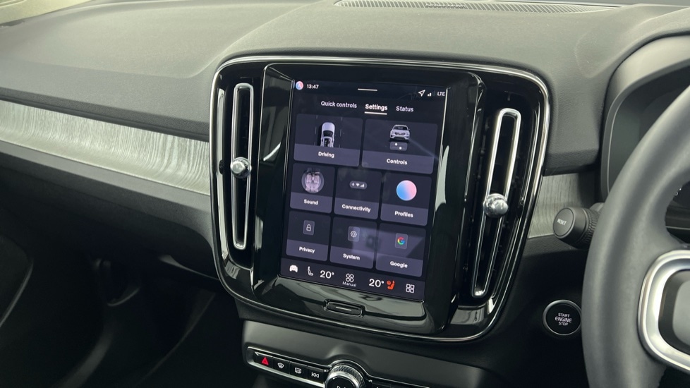 Used Volvo XC40 2025 for sale - 77388883: Photo 17