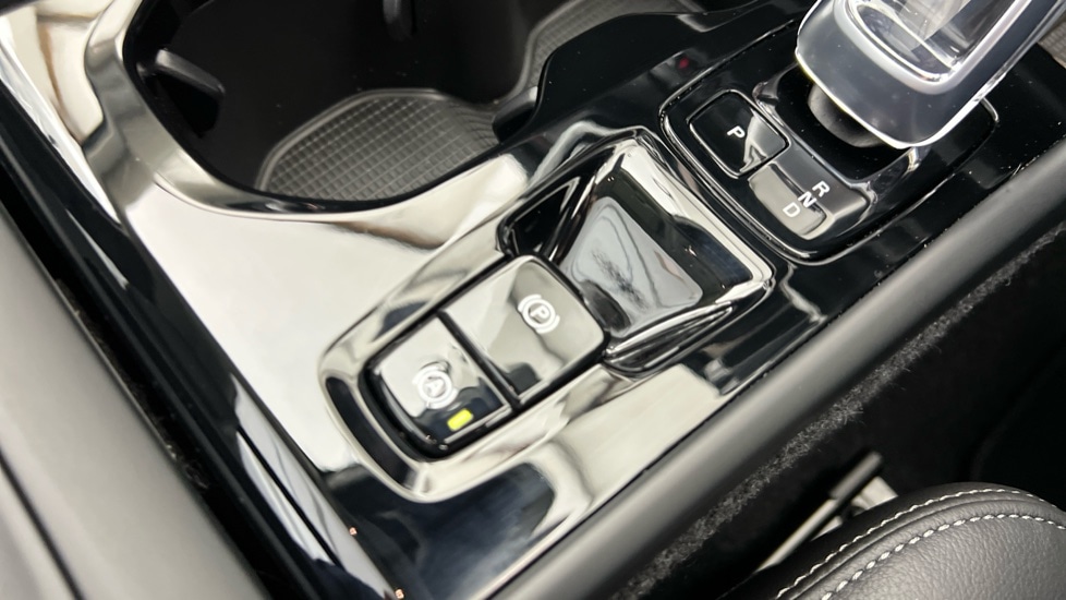 Used Volvo XC40 2025 for sale - 77388883: Photo 27