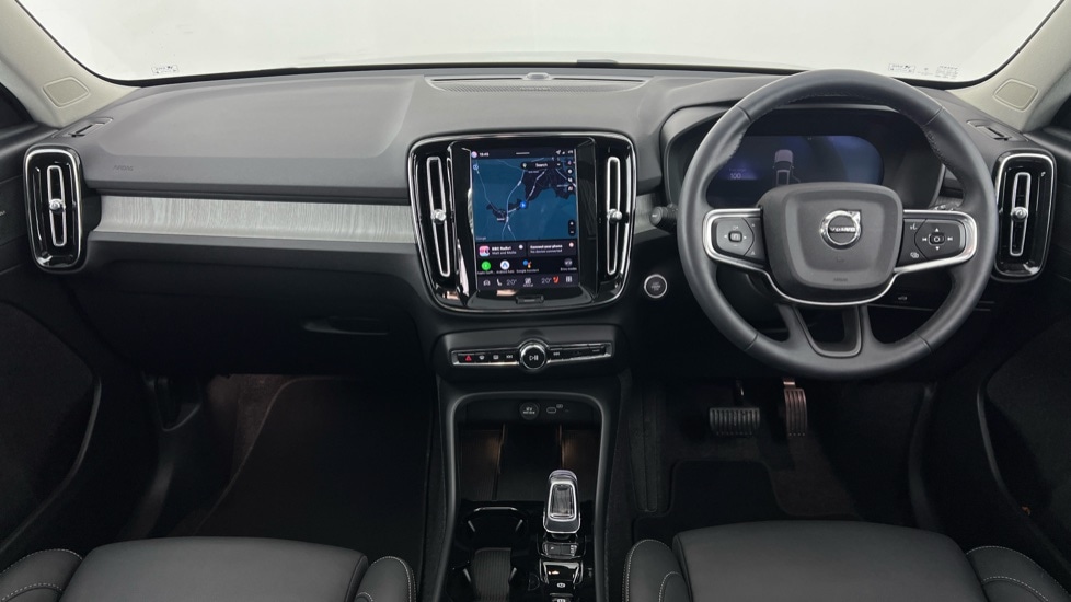 Used Volvo XC40 2025 for sale - 77388883: Photo 5