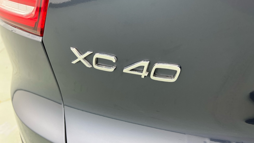 Used Volvo XC40 2025 for sale - 77388883: Photo 57