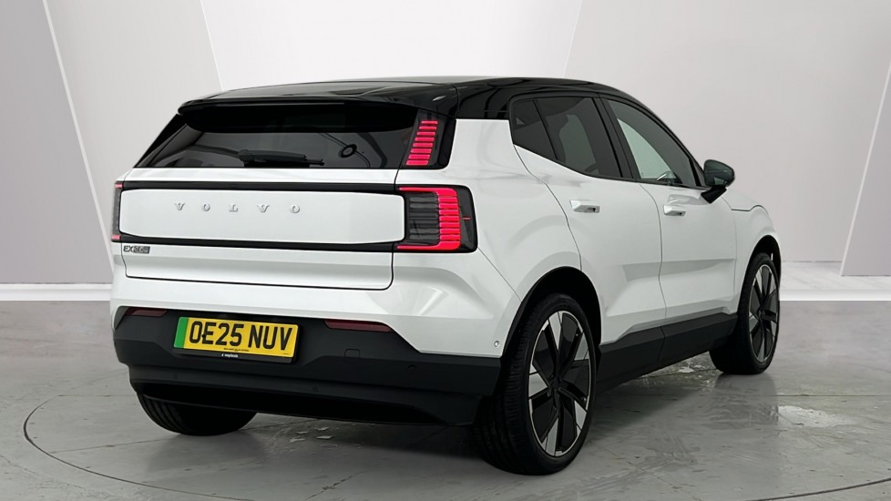 Used Volvo EX30 2025 for sale - 77373011: Photo 2