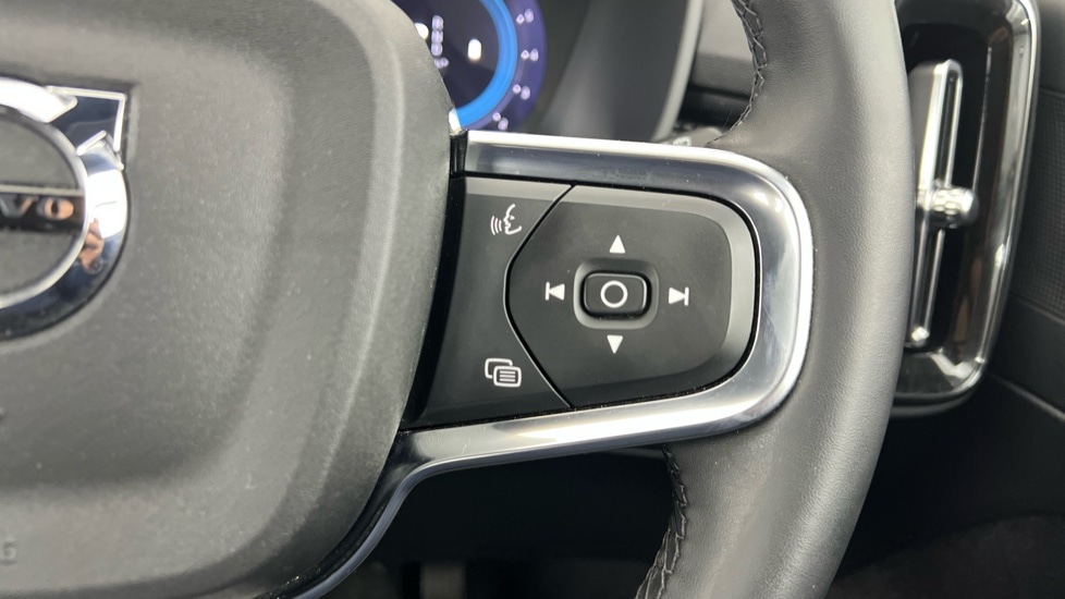 Used Volvo XC40 2024 for sale - 75934673: Photo 22