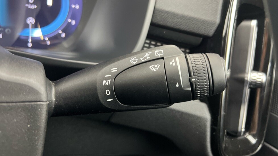 Used Volvo XC40 2024 for sale - 75934673: Photo 23