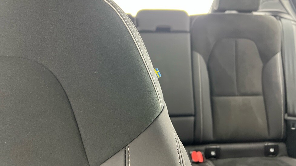 Used Volvo XC40 2024 for sale - 75934673: Photo 37