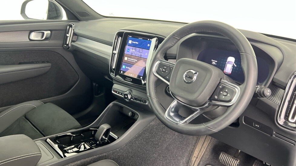 Used Volvo XC40 2024 for sale - 75934673: Photo 4