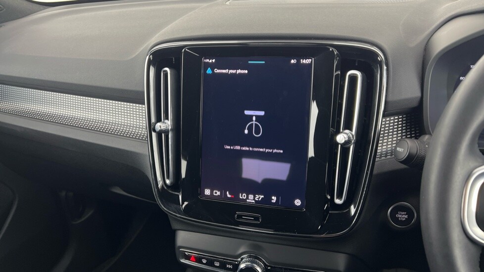 Used Volvo XC40 2024 for sale - 75934673: Photo 44