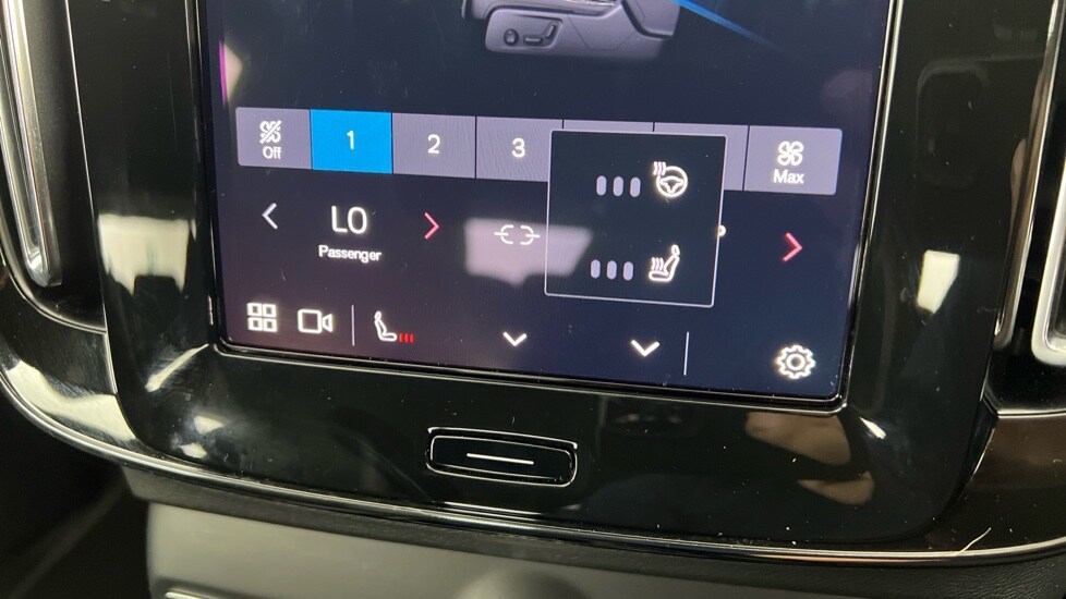 Used Volvo XC40 2024 for sale - 75934673: Photo 47