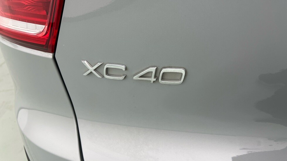 Used Volvo XC40 2024 for sale - 75934673: Photo 55