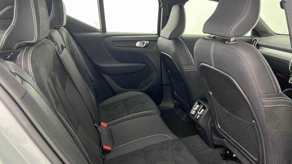 Used Volvo XC40 2024 for sale - 75934673: Photo 6