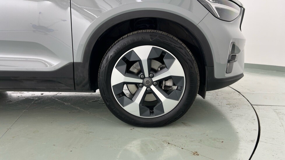 Used Volvo XC40 2024 for sale - 75934673: Photo 64