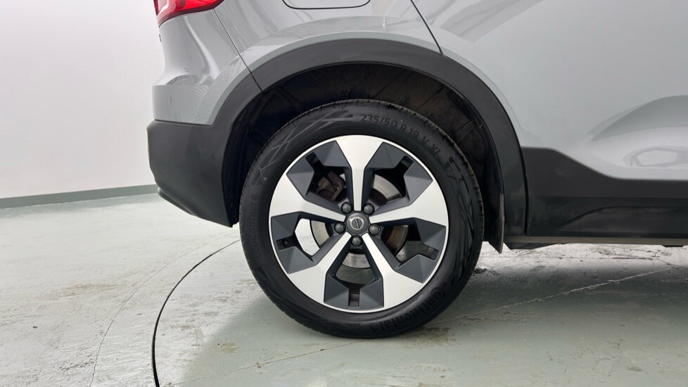 Used Volvo XC40 2024 for sale - 75934673: Photo 9