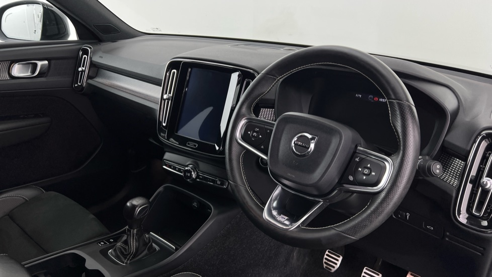 Used Volvo XC40 2018 for sale - 76851155: Photo 4