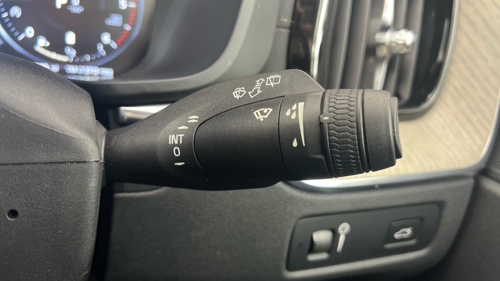 Used Volvo XC60 2020 for sale - 77795158: Photo 23