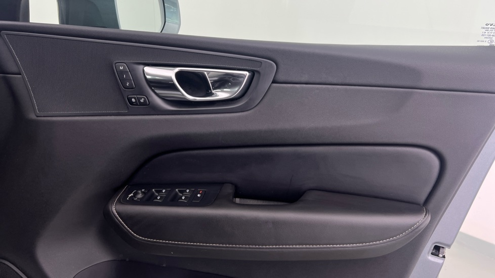 Used Volvo XC60 2020 for sale - 77795158: Photo 29