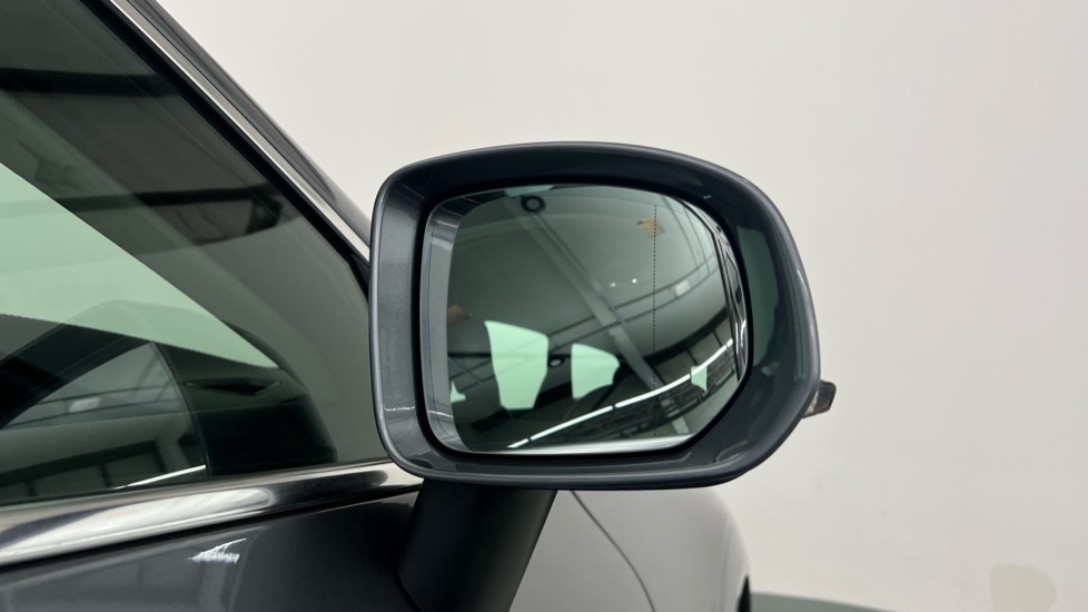 Used Volvo XC60 2020 for sale - 77795158: Photo 32