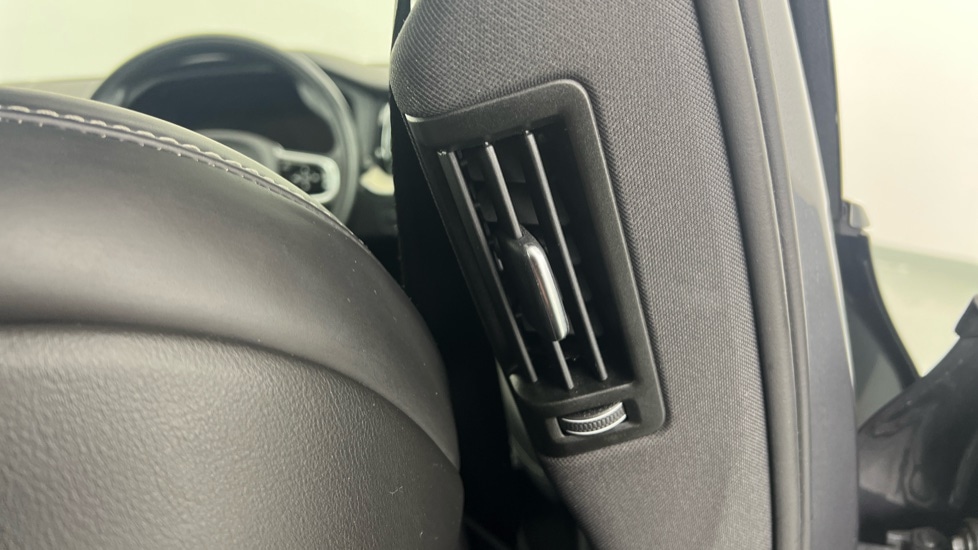 Used Volvo XC60 2020 for sale - 77795158: Photo 38