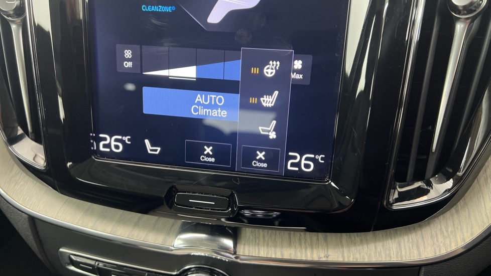 Used Volvo XC60 2020 for sale - 77795158: Photo 45