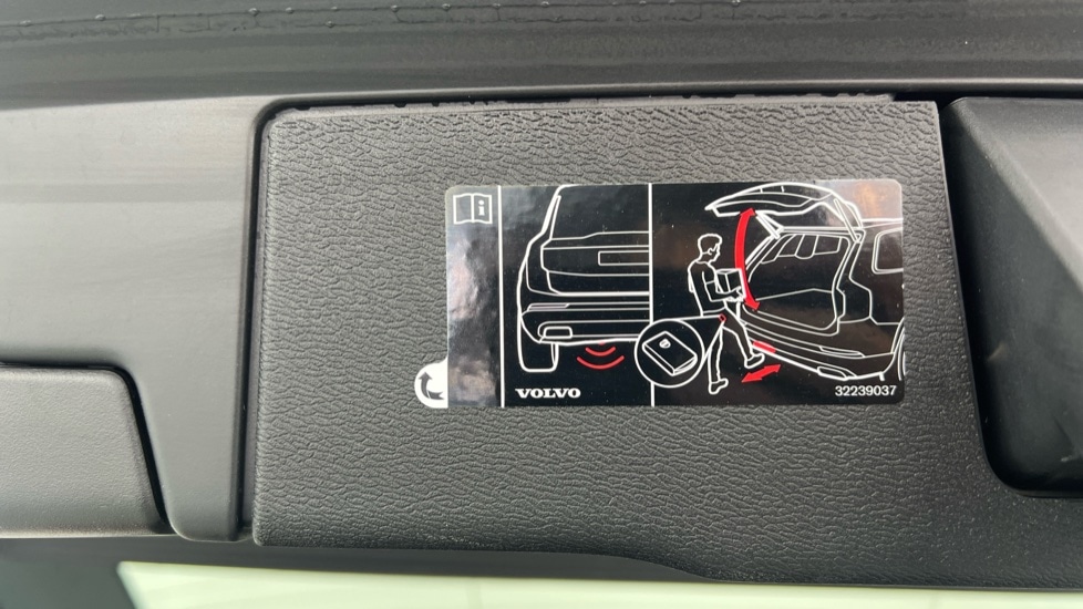 Used Volvo XC60 2020 for sale - 77795158: Photo 53