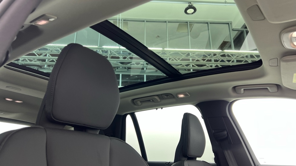 Used Volvo XC90 2025 for sale - 76568038: Photo 31