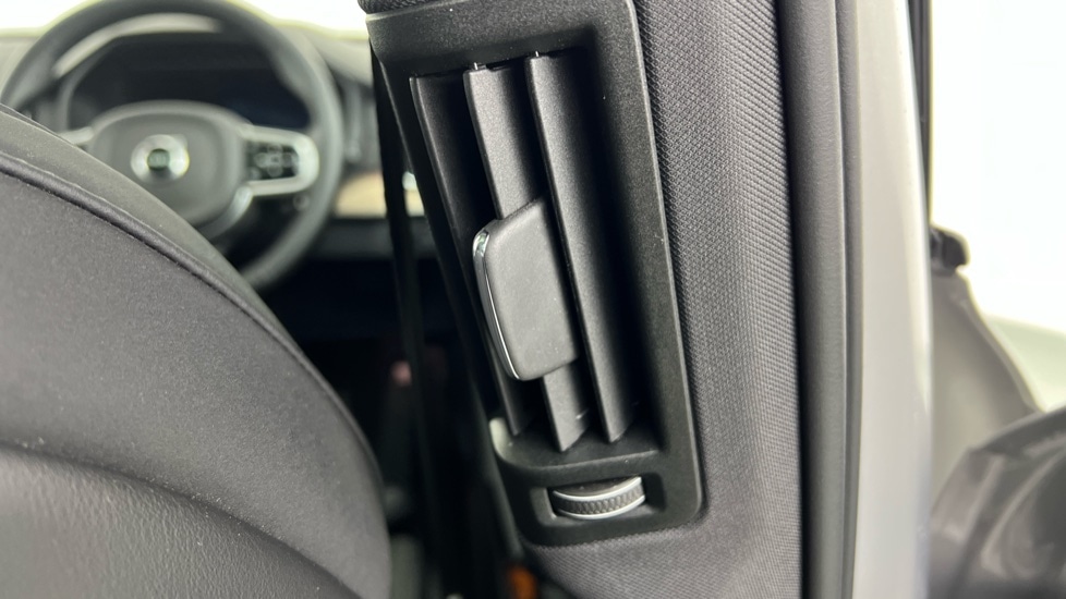 Used Volvo XC90 2025 for sale - 76568038: Photo 39