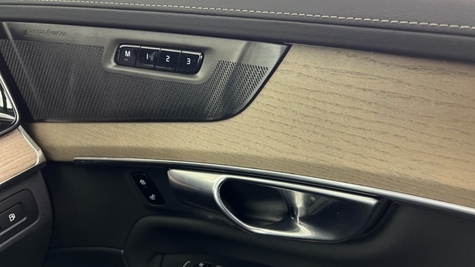 Used Volvo XC90 2025 for sale - 76568038: Photo 51