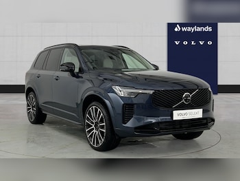 2025 - 2.0 T8 PHEV Ultra Dark 5dr AWD Geartronic