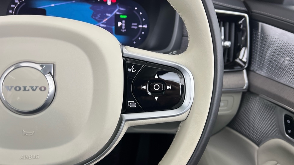 Used Volvo XC90 2025 for sale - 77413751: Photo 22