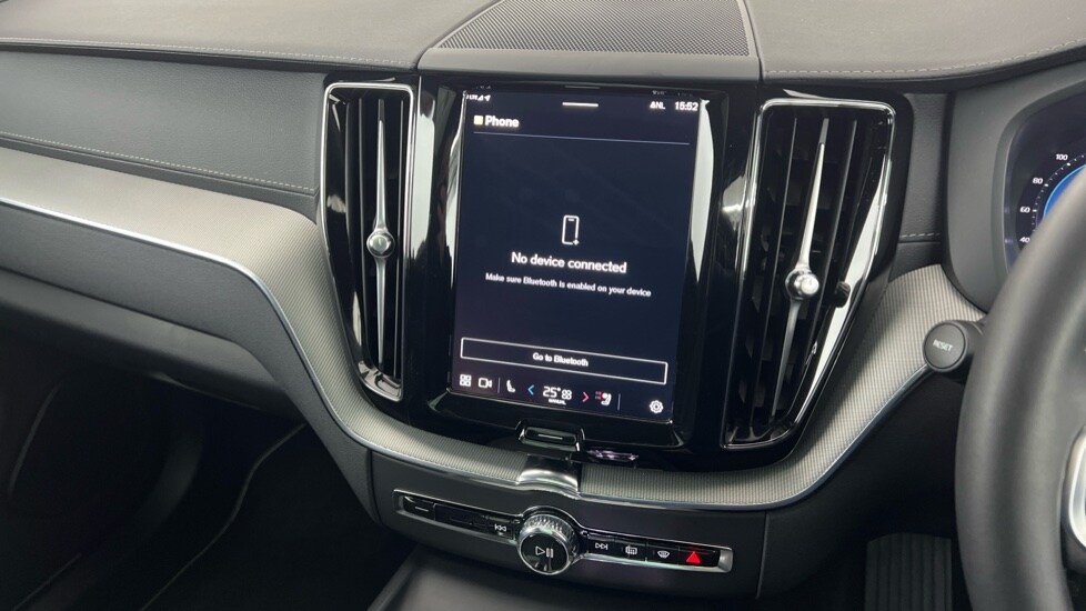 Used Volvo XC60 2025 for sale - 77576385: Photo 46