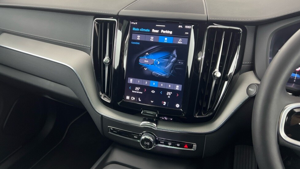 Used Volvo XC60 2025 for sale - 77576385: Photo 50