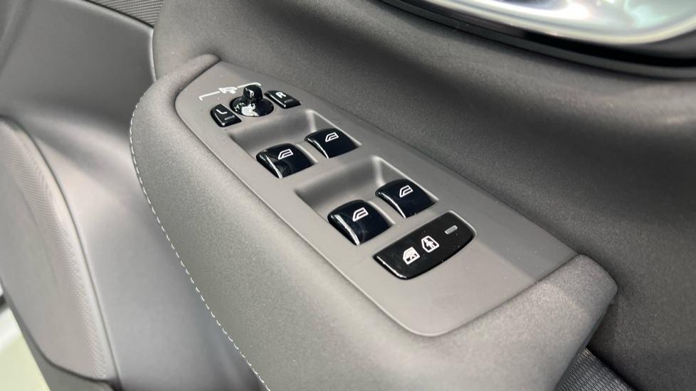 Used Volvo XC90 2026 for sale - 77708274: Photo 24