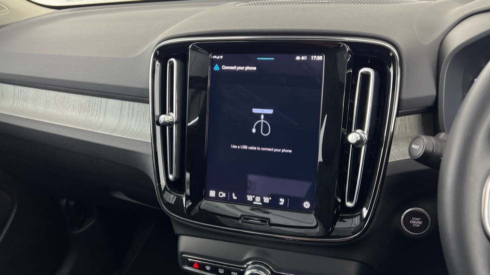 Used Volvo XC40 2024 for sale - 77167319: Photo 50