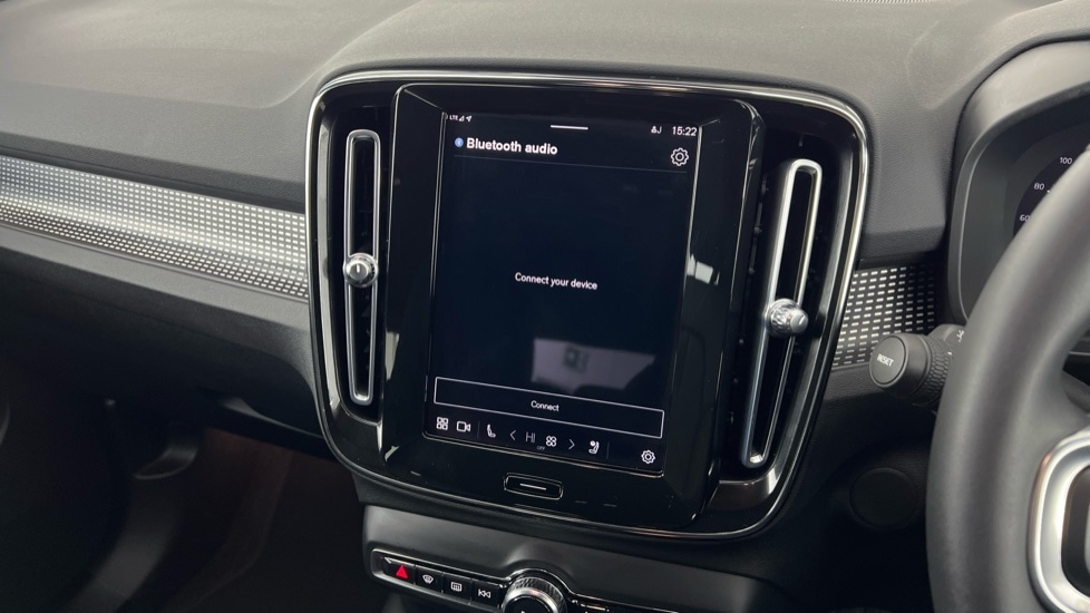 Used Volvo XC40 2021 for sale - 76664475: Photo 40