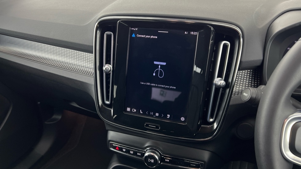 Used Volvo XC40 2021 for sale - 76664475: Photo 44