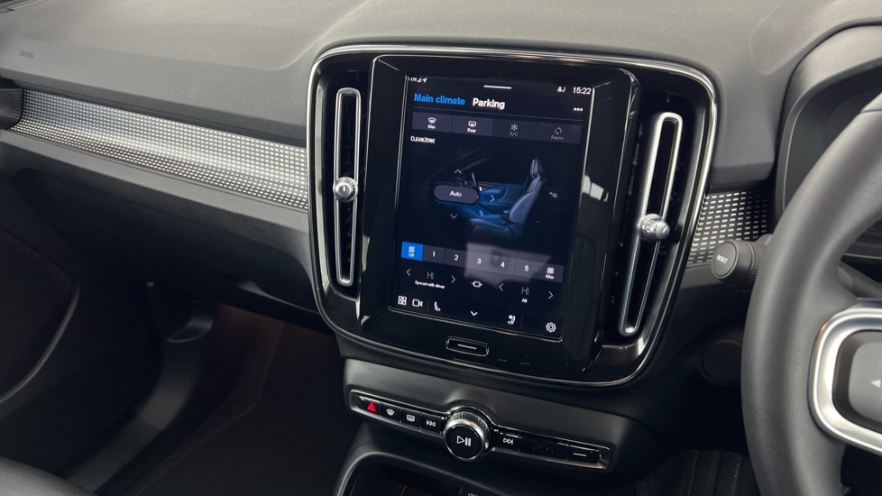 Used Volvo XC40 2021 for sale - 76664475: Photo 46