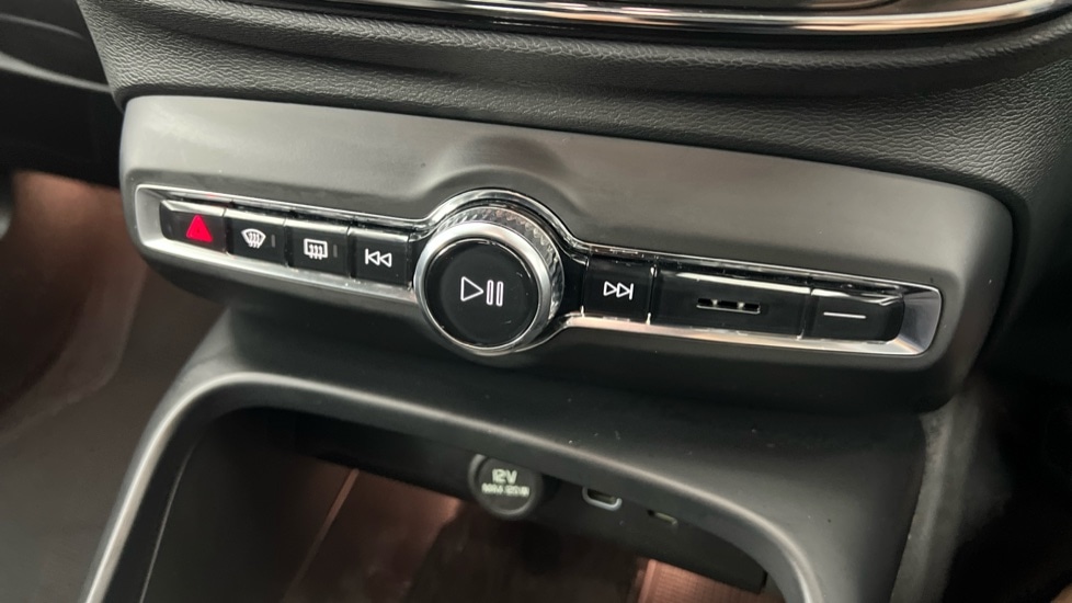 Used Volvo XC40 2021 for sale - 76664475: Photo 48