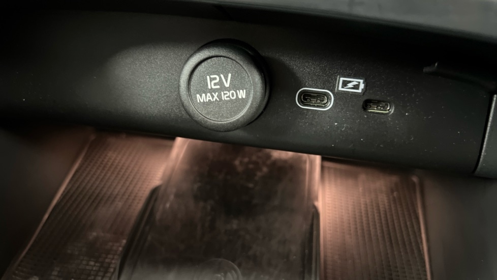 Used Volvo XC40 2021 for sale - 76664475: Photo 49