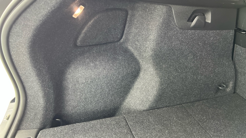 Used Volvo XC40 2021 for sale - 76664475: Photo 56