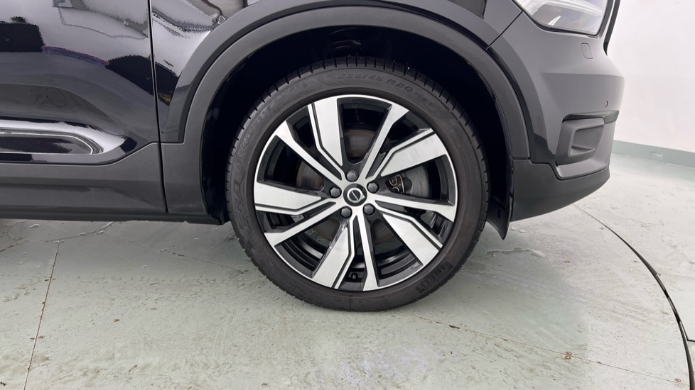 Used Volvo XC40 2021 for sale - 76664475: Photo 65