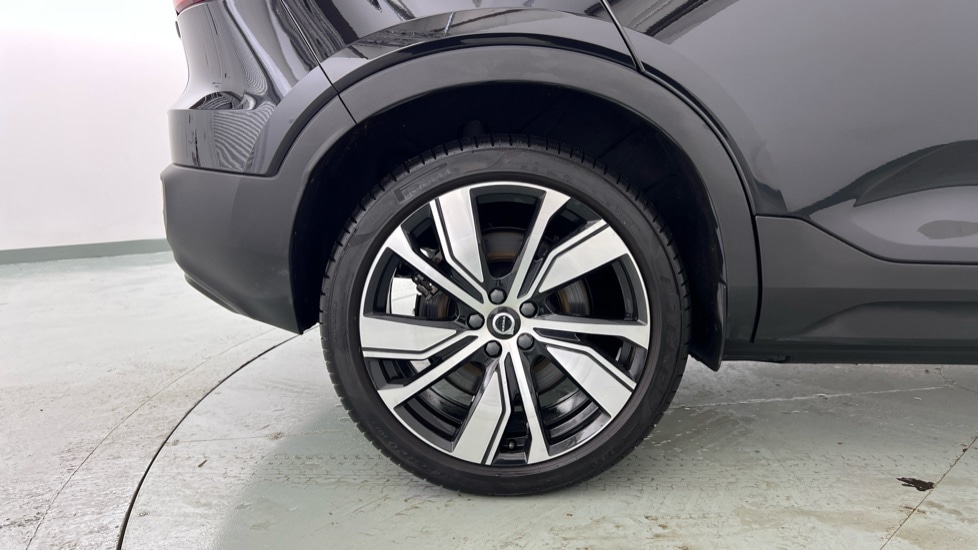 Used Volvo XC40 2021 for sale - 76664475: Photo 9