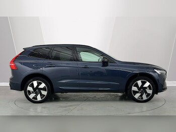 Used Volvo XC60 2025 for sale - 77235531: Photo