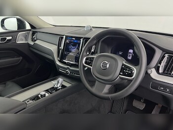Used Volvo XC60 2025 for sale - 77235531: Photo